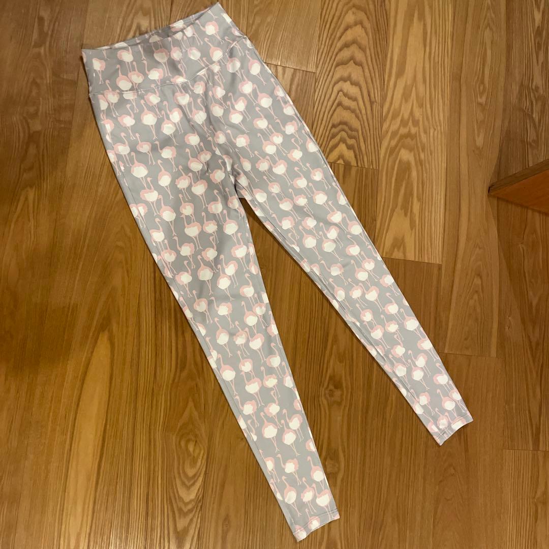 値下げ【LITHEEリジー】ヨガウェア　レギンス　フラミンゴ柄 14300円