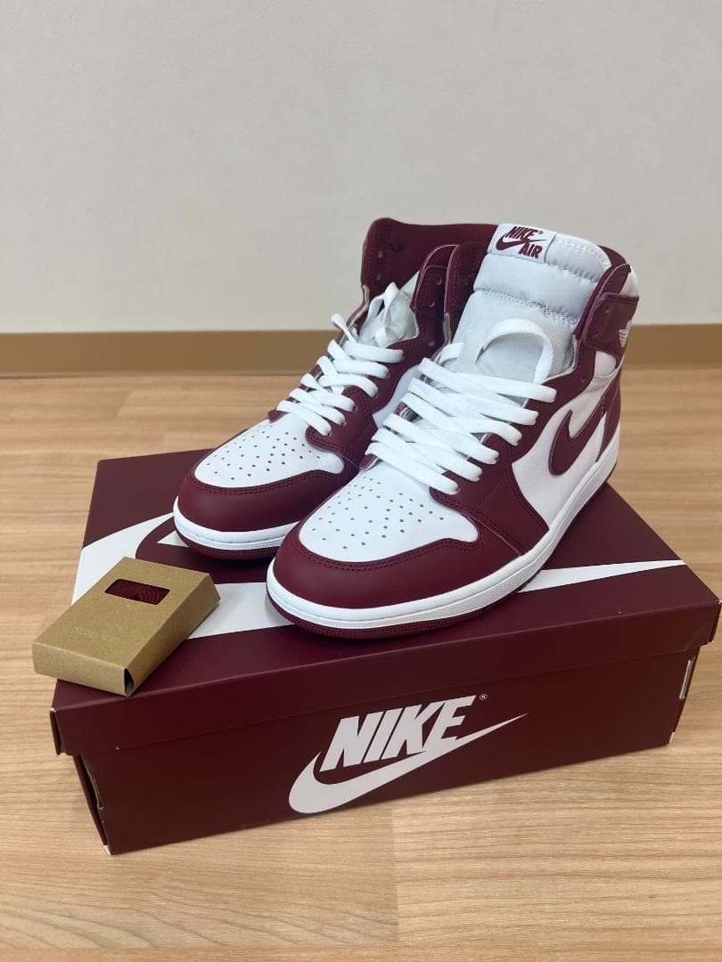 NIKE Air Jordan 1 バーガンディ/ホワイト