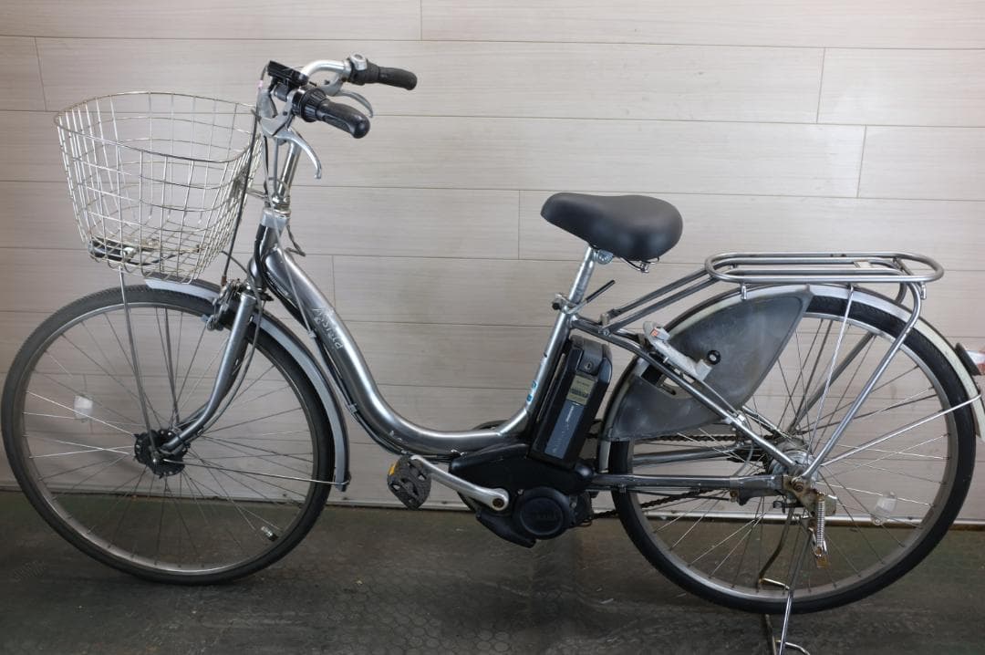 電動自転車 ブリヂストン製アシスタ　26インチ　3段　8.9Ah