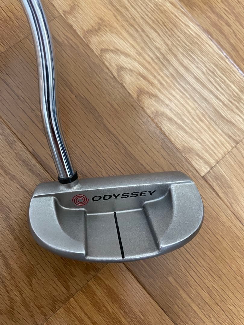 32インチ　2ドット　Odyssey White Hot #5 パター