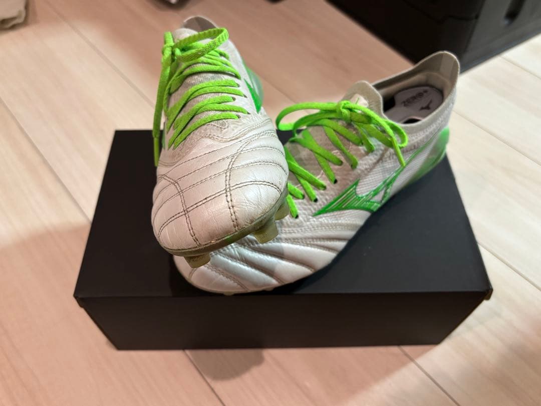 モレリアネオIV β JAPAN(サッカー／フットボール)希少サイズ23cm