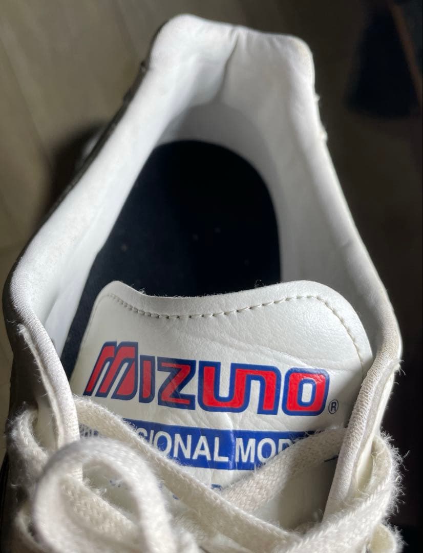 Mizuno モレリア　フットサルシューズ 27.5