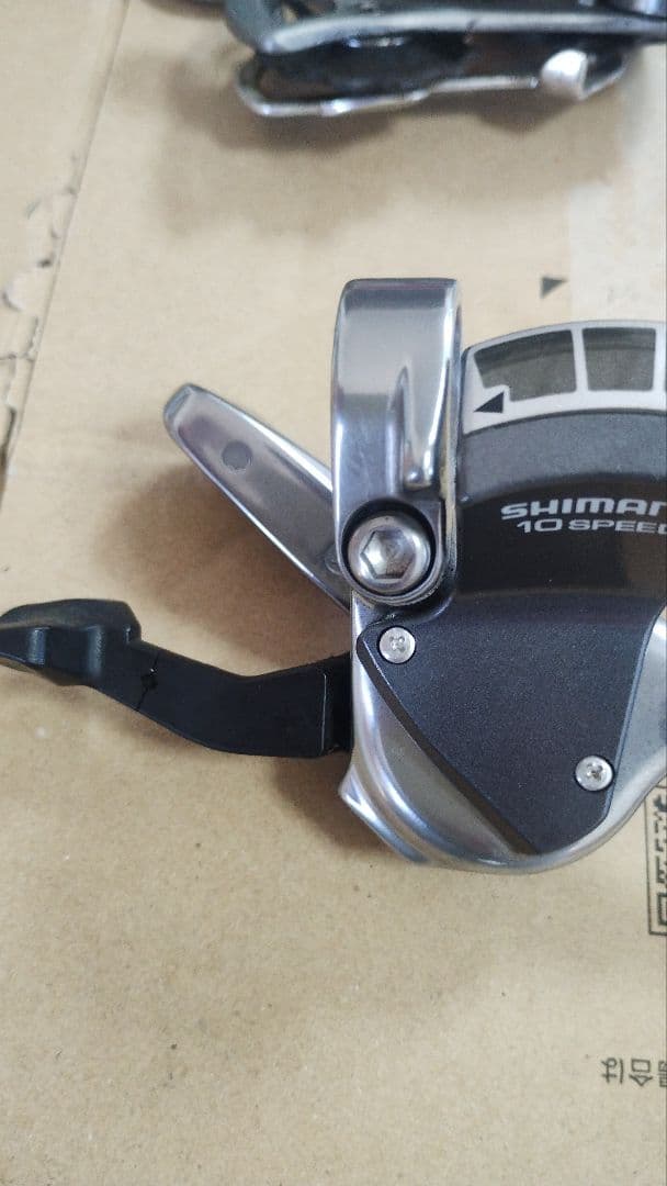 美品シマノ SL-R770 左右シフトレバー　2×10ｓ　105