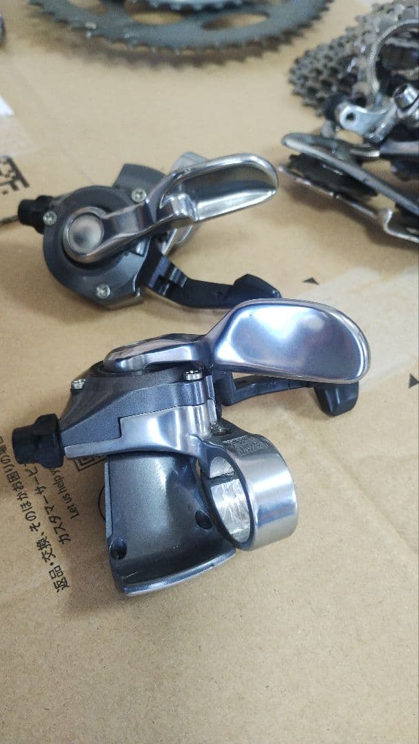 美品シマノ SL-R770 左右シフトレバー　2×10ｓ　105