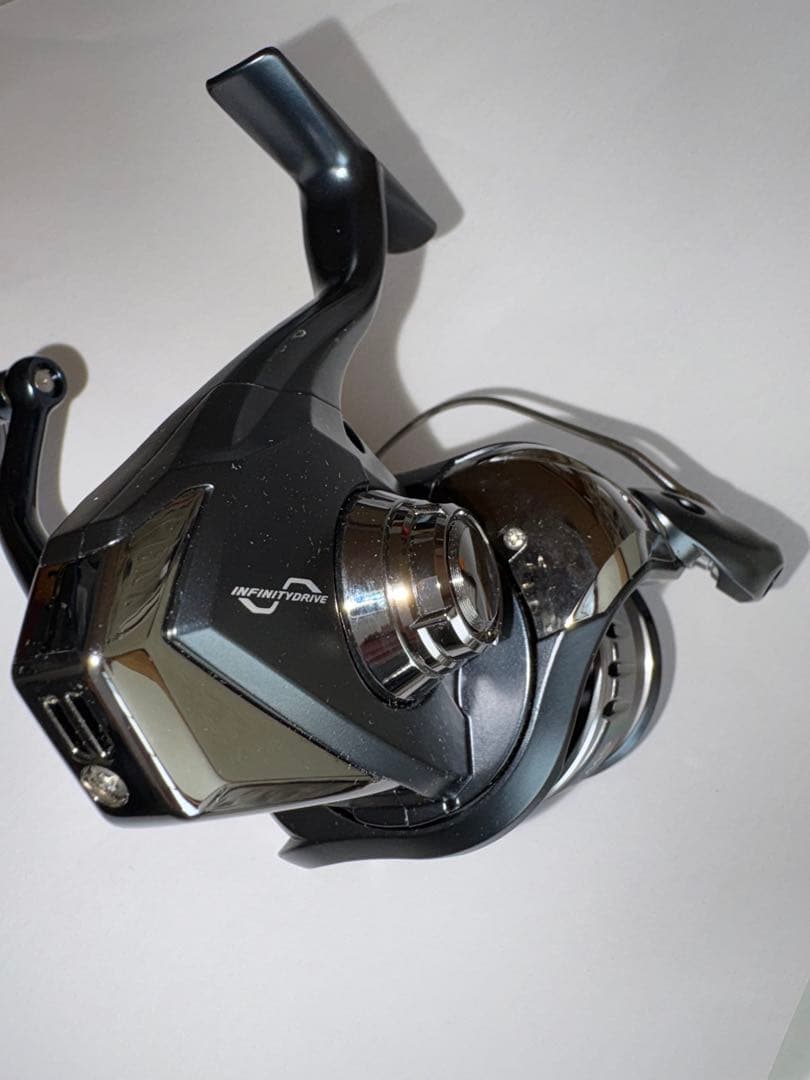 SHIMANO STRADIC SW 5000PG スピニングリール