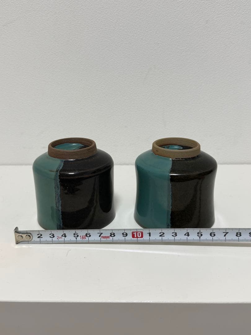 牛ノ戸焼　湯呑み　くびれ型　2つセット　茶　カップ　黒緑　染め分け　鳥取　中井窯