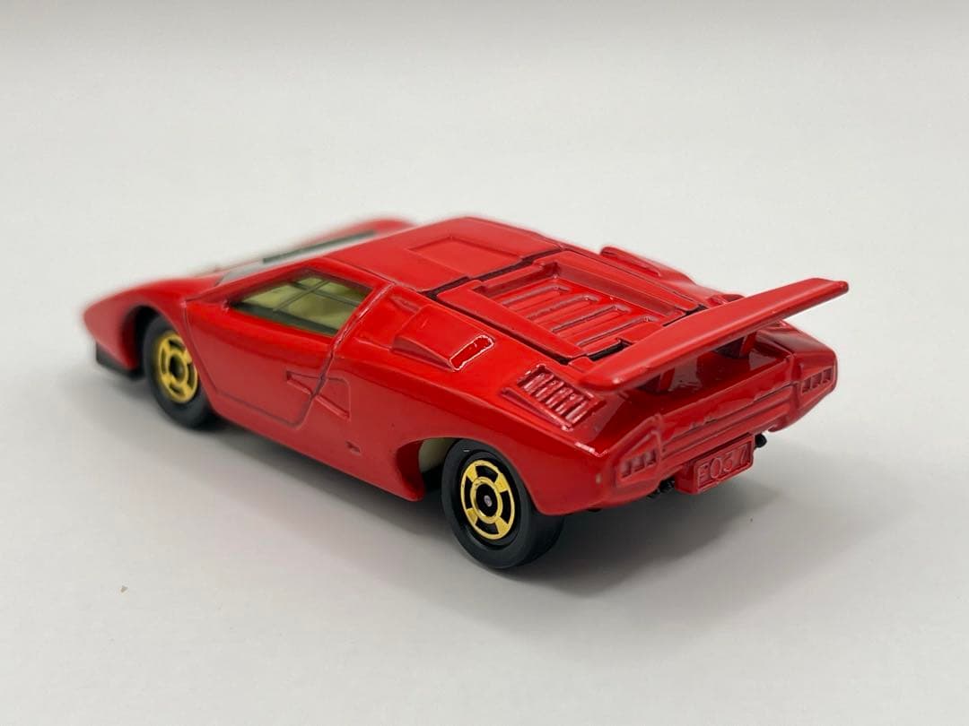 トミカ 日本製 青箱 F50 ランボルギーニ カウンタック LP500S ギフト