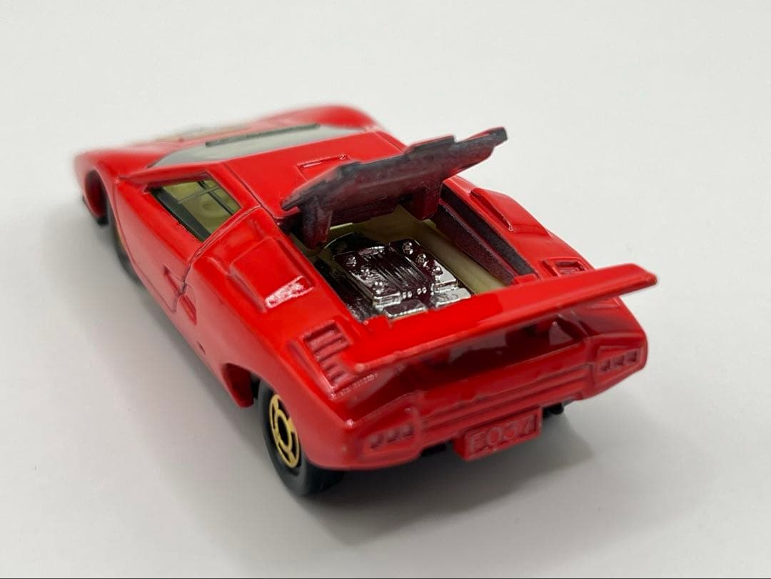 トミカ 日本製 青箱 F50 ランボルギーニ カウンタック LP500S ギフト