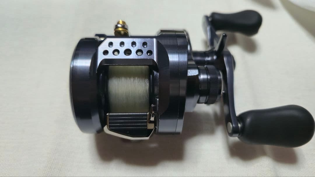 シマノ24カルカッタコンクエストシャローエディション 30HG 100番スプール