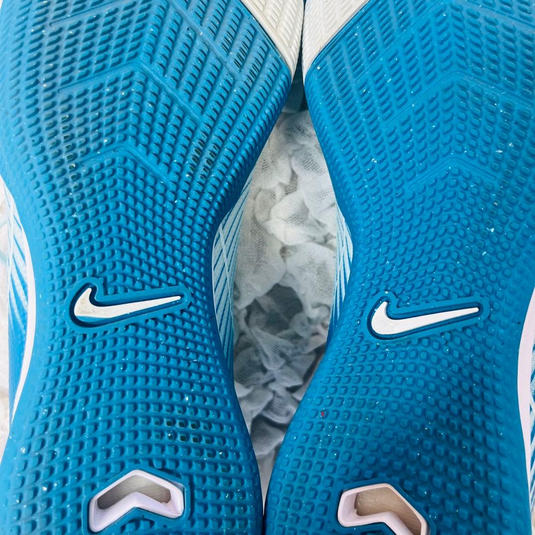 NIKEナイキフットサルシューズ26.5希少完売品レアブルー室内インドアサッカー