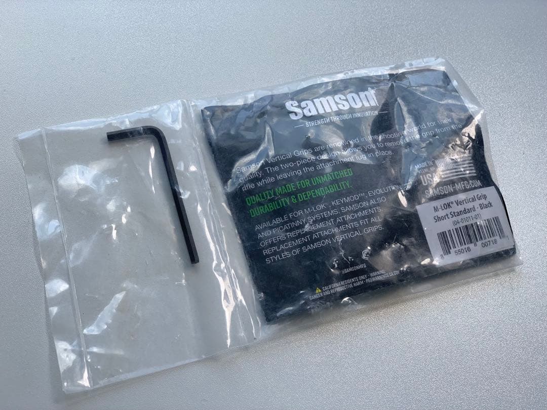 実物 Samson M-LOK Vertical Grips フォアグリップ