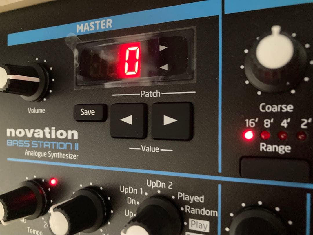 Bass station II アナログシンセ シンセベース