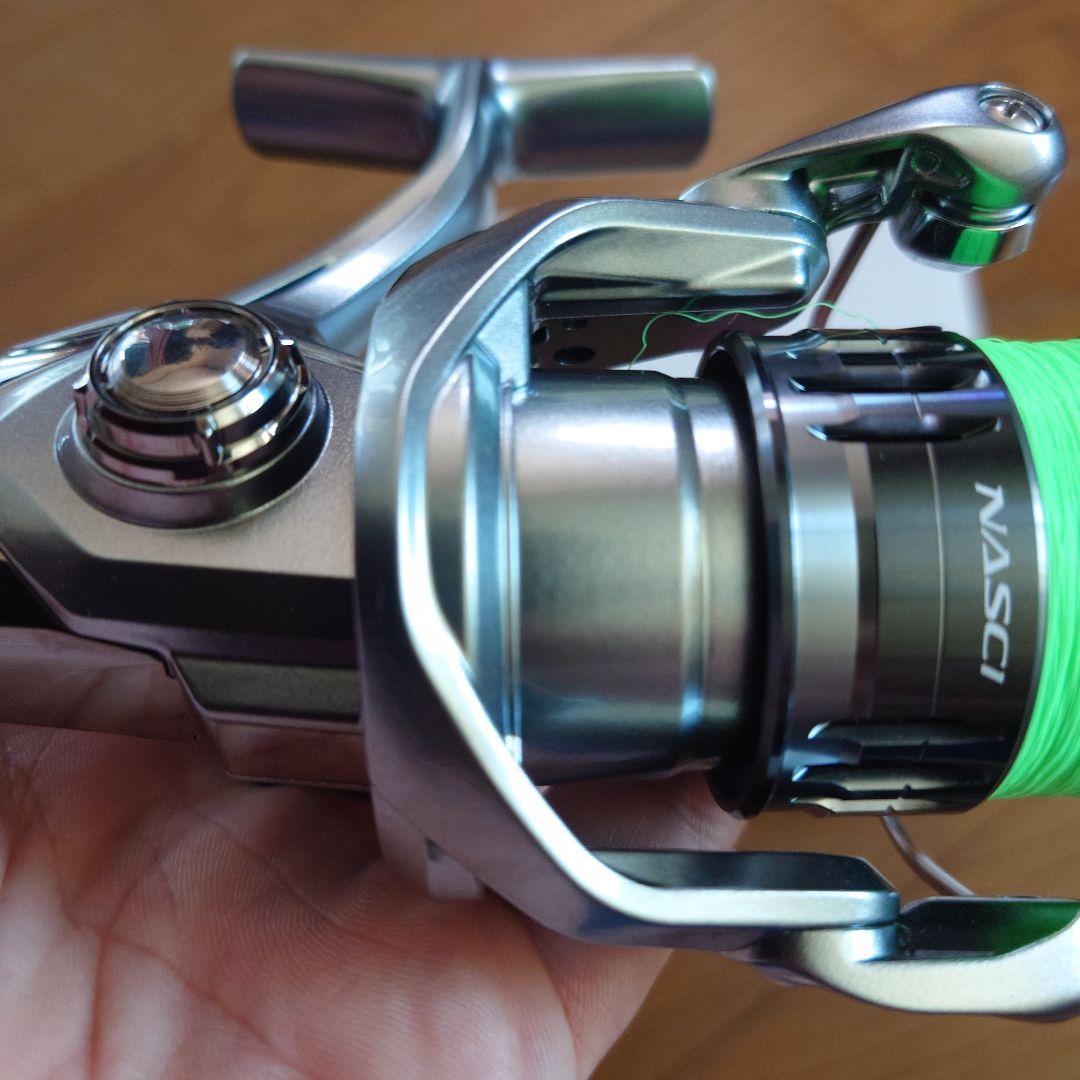 値下げしました!SHIMANO 21ナスキー C2000S スピニングリール