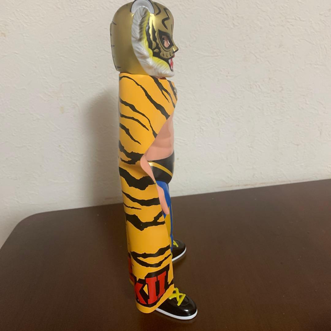 タイガーマスク フィギュア 約30cm