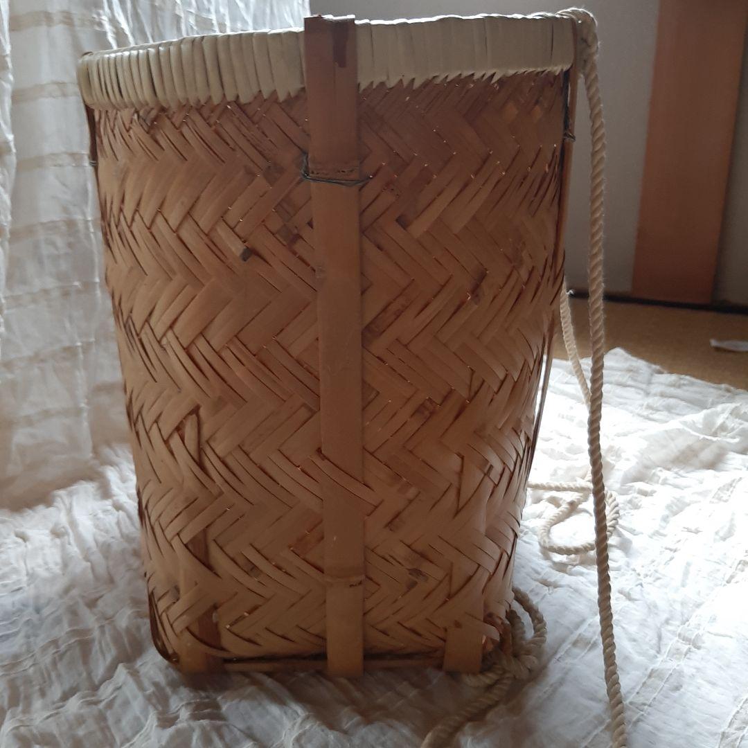 背負い籠