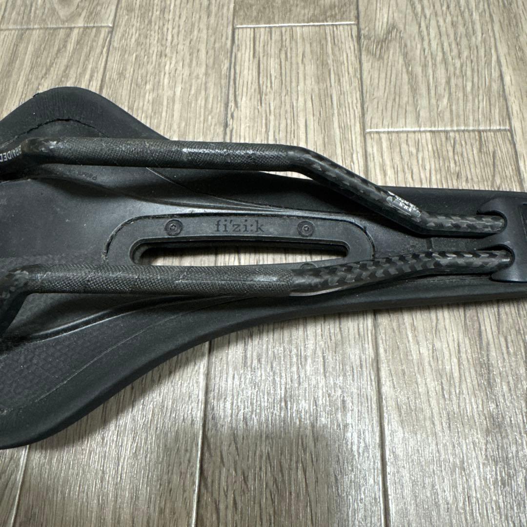 3／34まで販売　フィジークARIONE R1 OPEN カーボンレール