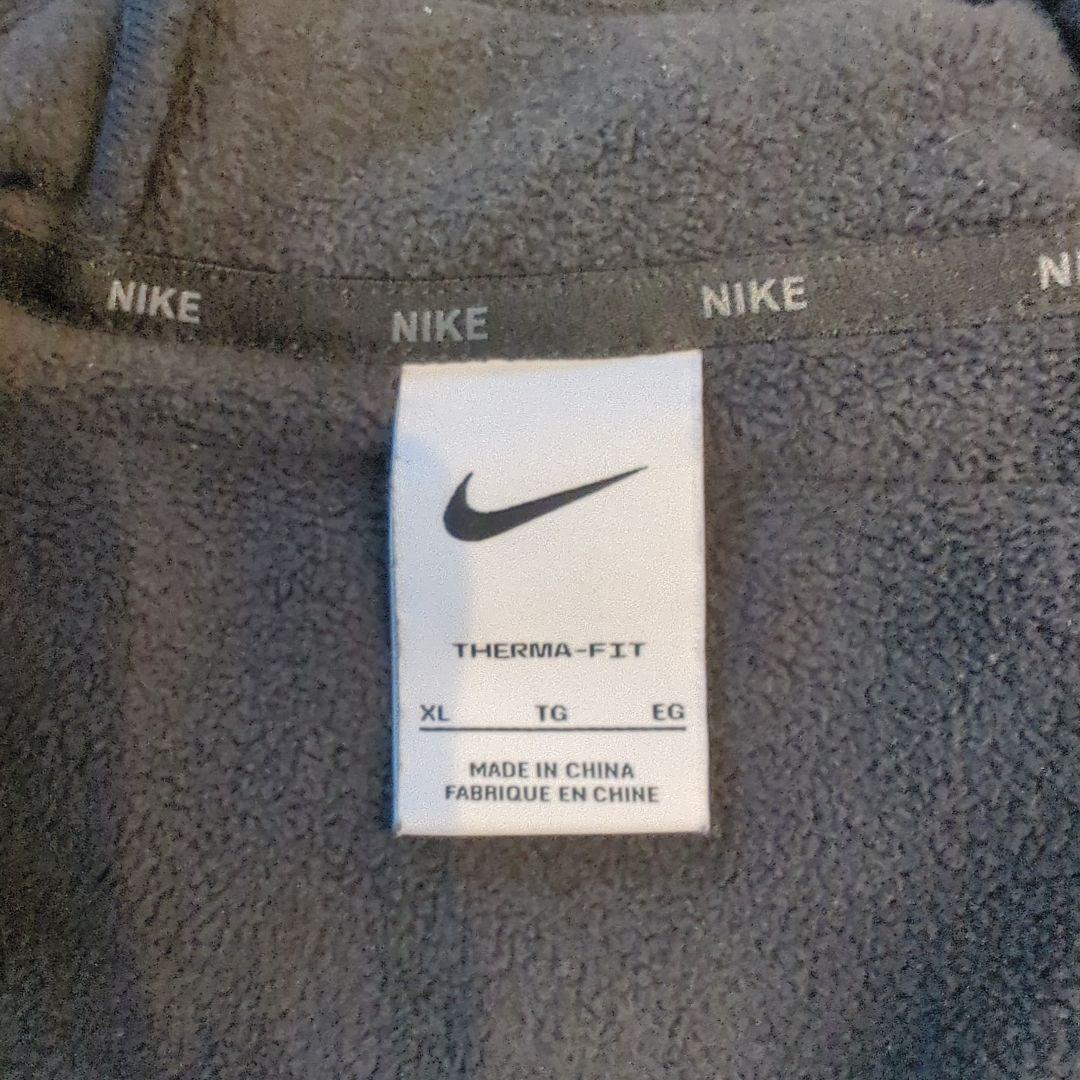 NIKE ウィンタライズド フルジップ フーディ