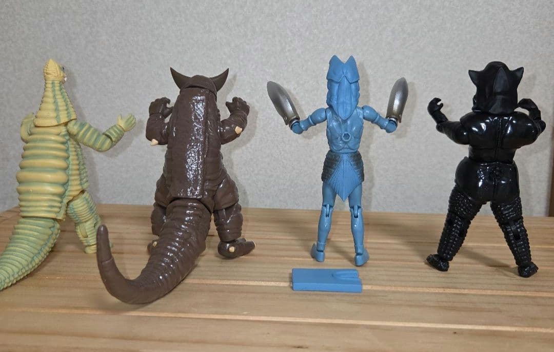 ト*ン様 超動αウルトラ怪獣【全20種コンプセット】