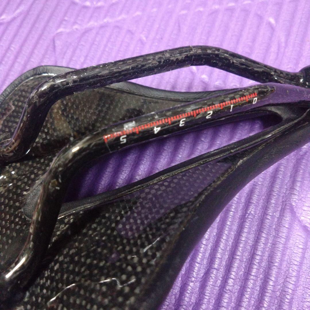 ☆TNI LiteFlyカーボンサドル美品