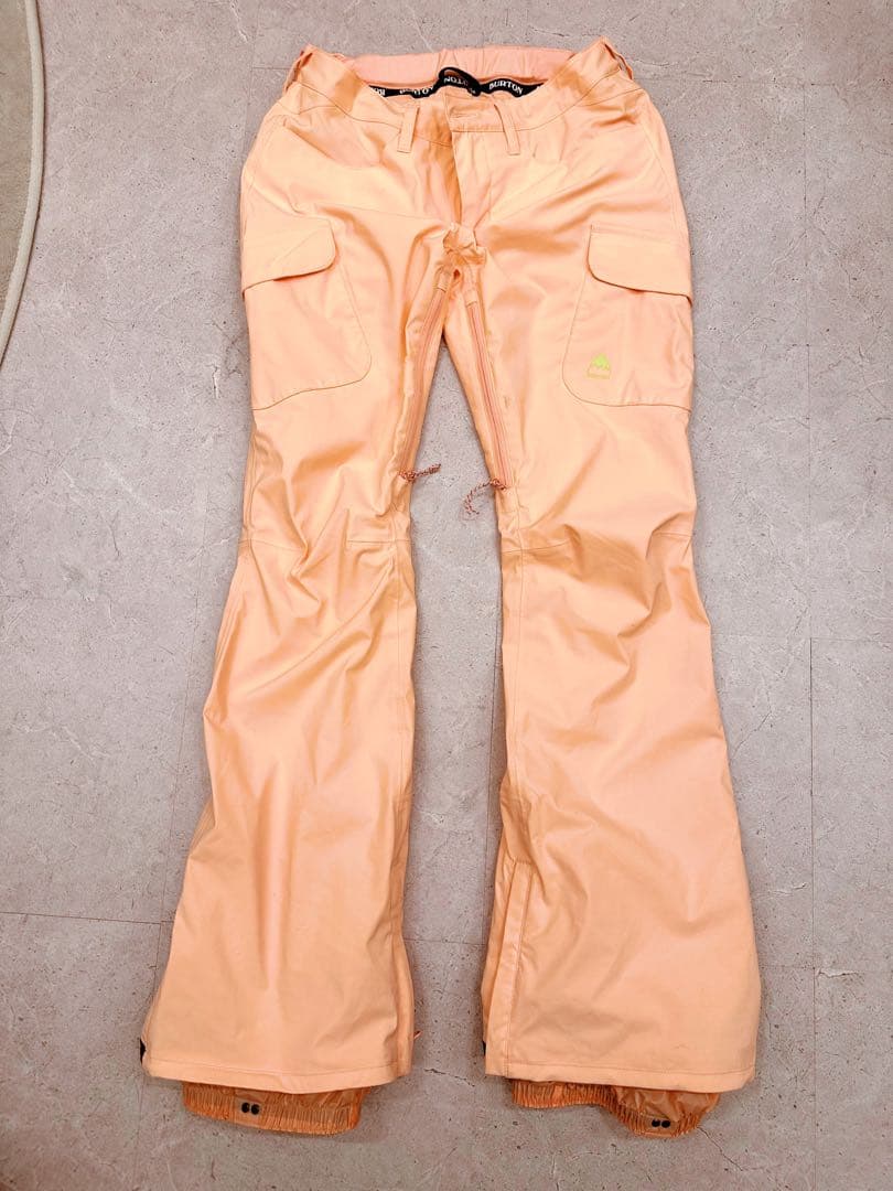 【上下セット】BURTON スノーボード,スキー コーラルピンク　ＬとＭ
