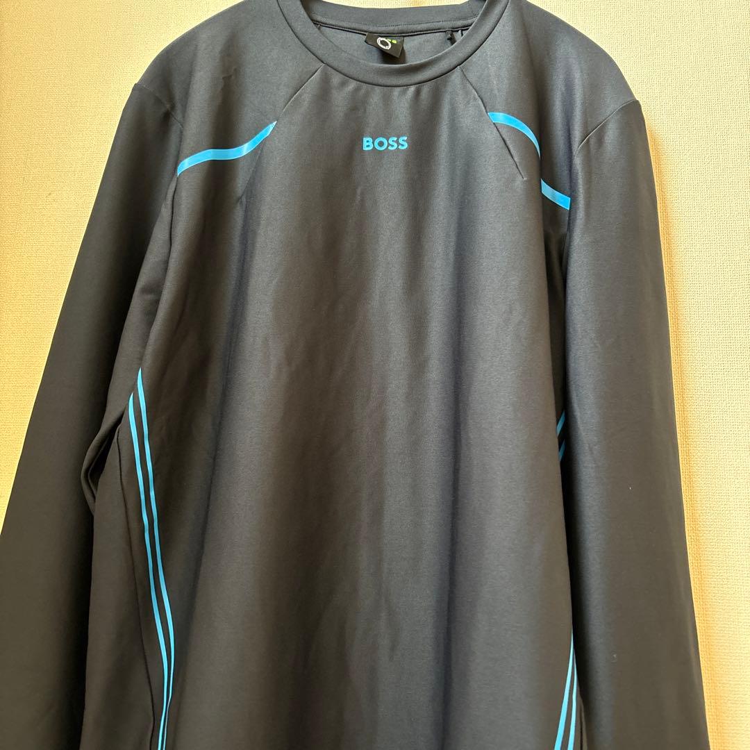 ヒューゴボス　Ｔシャツ　ネイビー