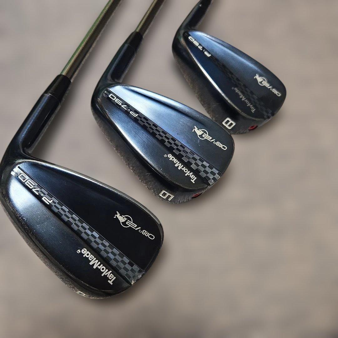 TaylorMade P790 レッドブルコラボ　限定アイアン　5本セット➀