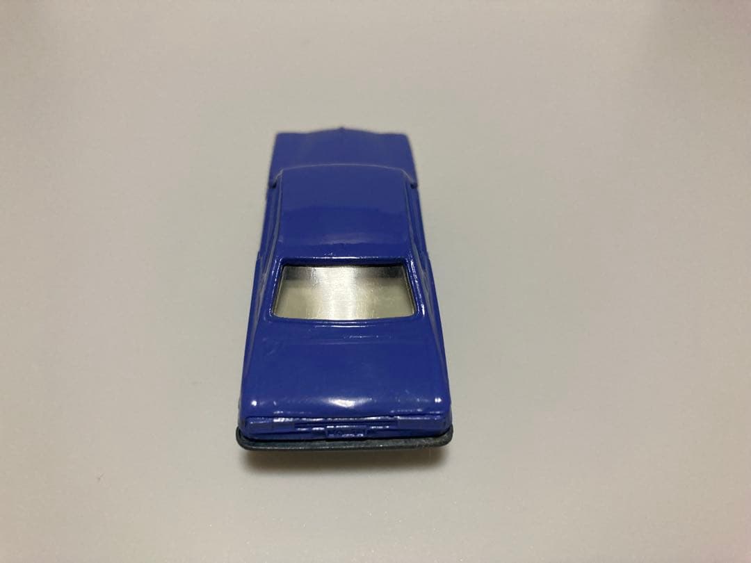 トミカ　日本製　ニッサン　スカイライン2000GT 1Dホイール