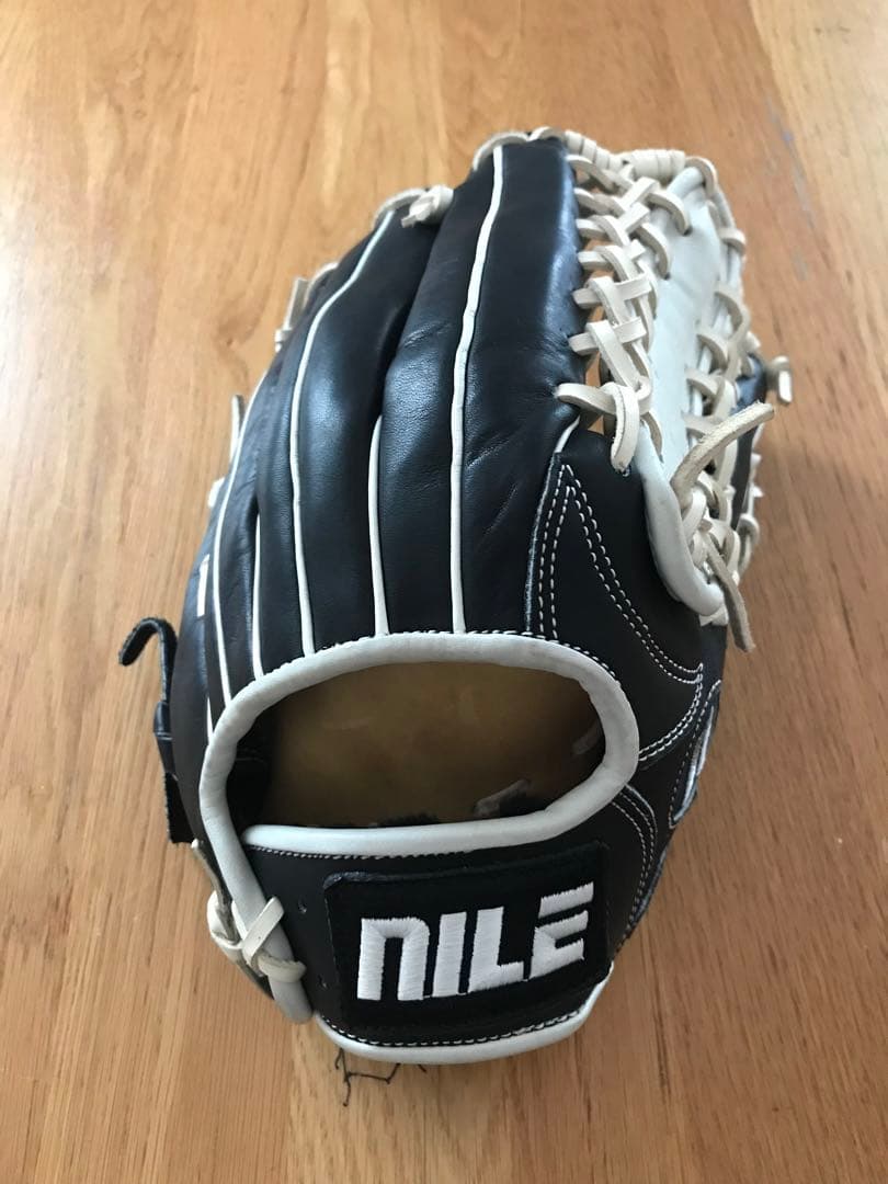 【美品】ナイル　NILE グローブ　軟式　野球　 外野手用