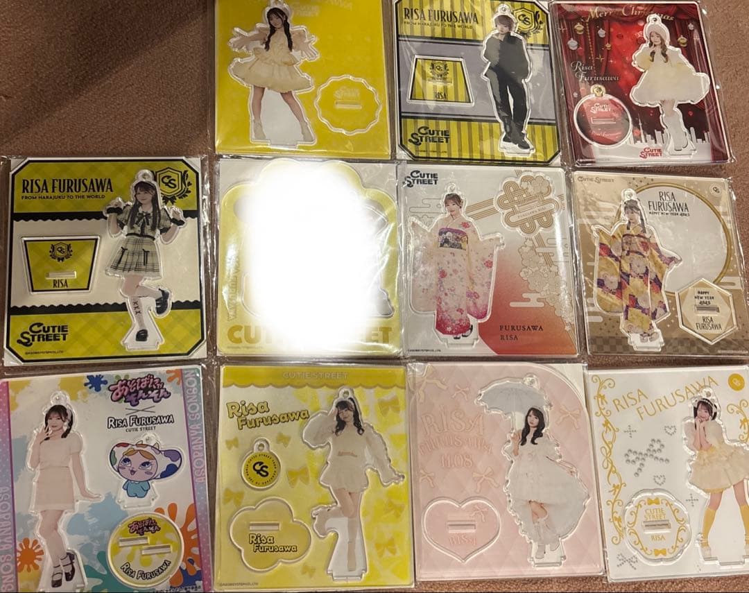 古澤里紗　アクスタ　まとめ売り
