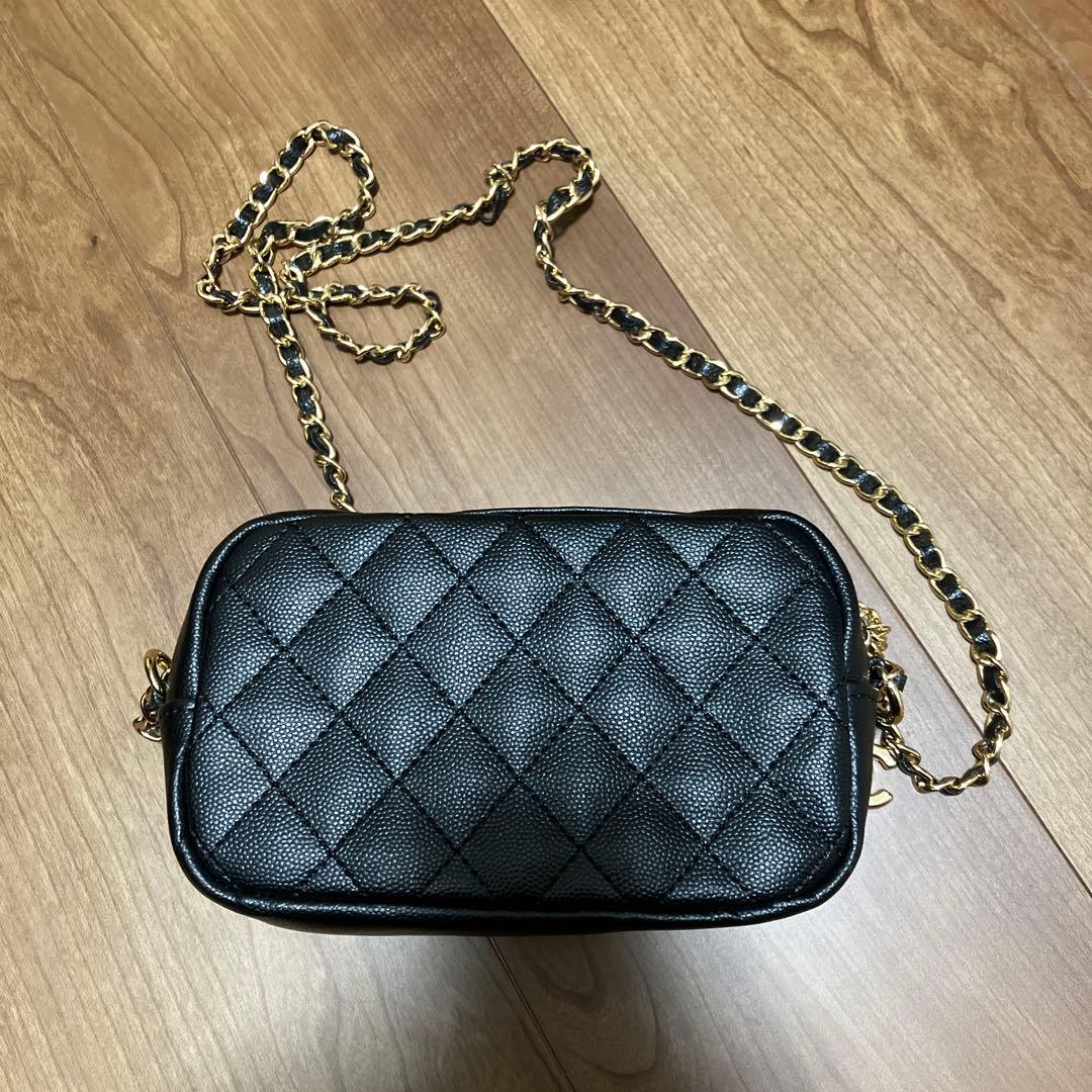 CHANEL キルティングショルダーバッグ VIP