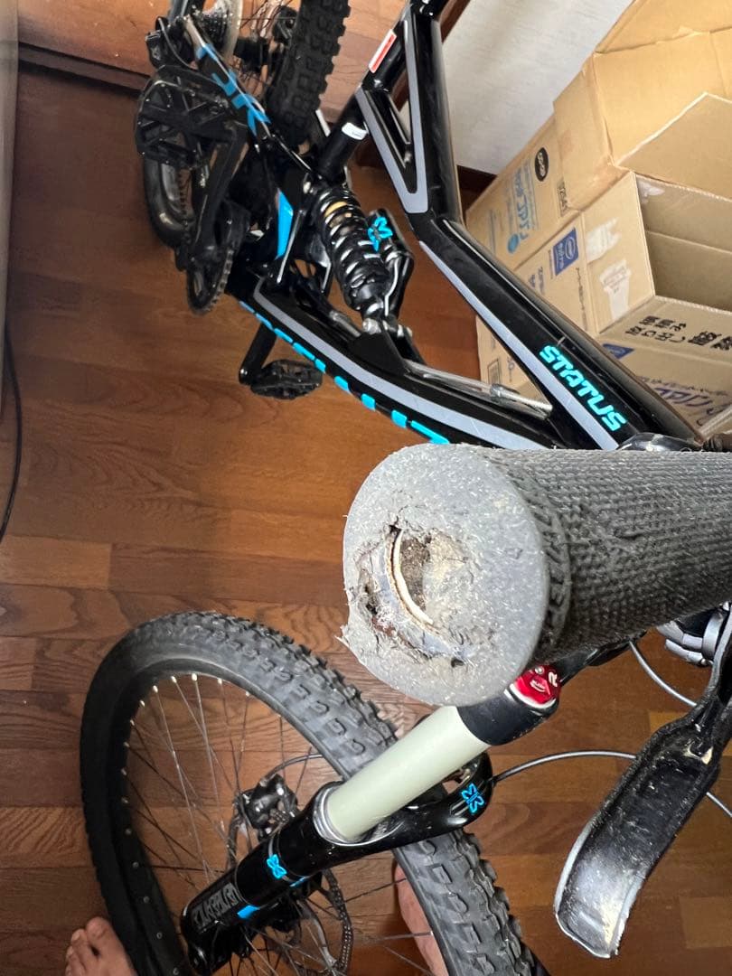 Specialized status 2014 L mtb 26 ダウンヒル