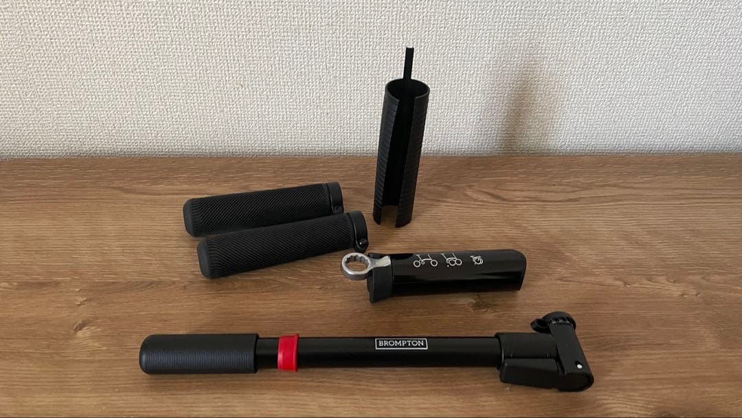 ブロンプトン フレイムラッカー M6L