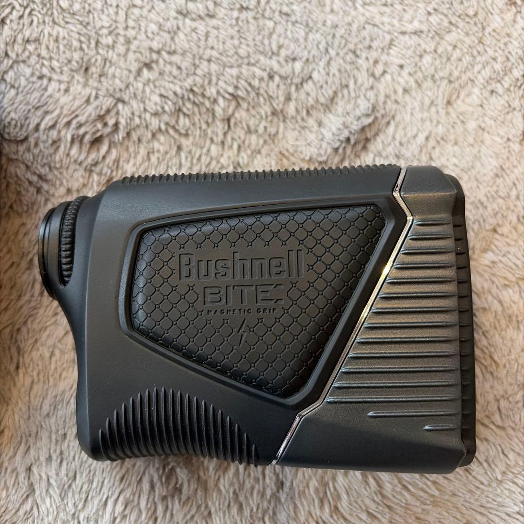Bushnell GOLF PRO XE ブッシュネル レーザー距離計 ケース付
