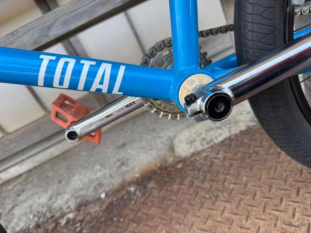 TOTAL BMX バイク KILLABEE 20.5”