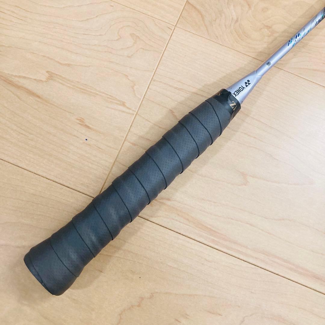 【匿名配送】★美品★ASTOROX88 D GAME YONEX 4U G5