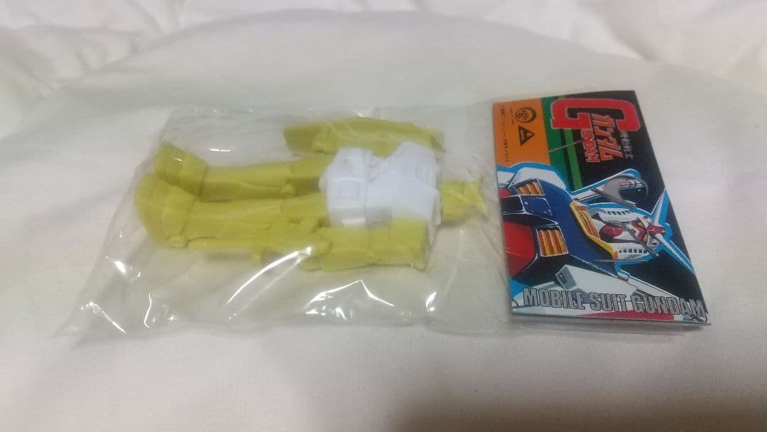 新品未開封 マーク 機動戦士ガンダム クローバー ガンダム 消しゴム フィギュア