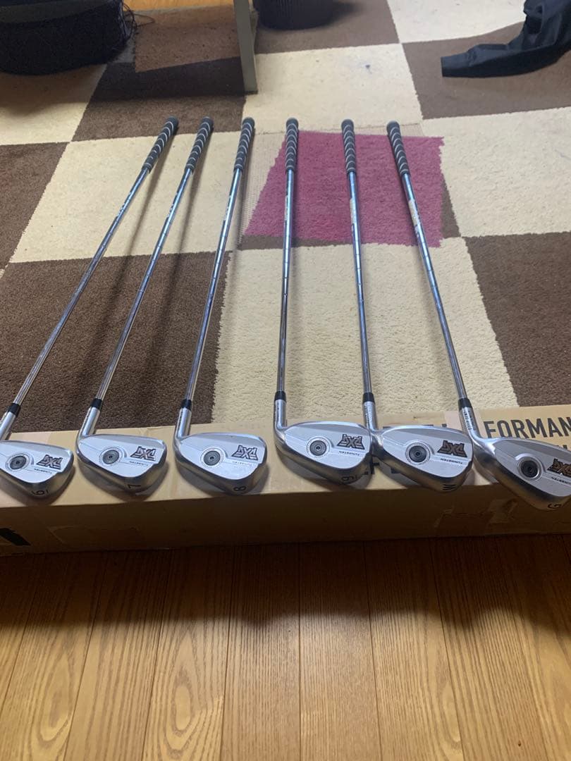 最終値下げ　美品　 pxg アイアンgen7 Ｐ　6本