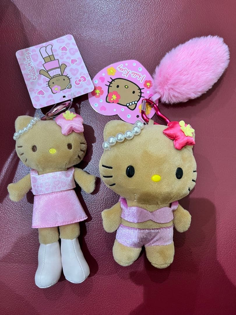 新品　日焼け　ハローキティ　ぬいぐるみ　マスコット　キーホルダー　セット