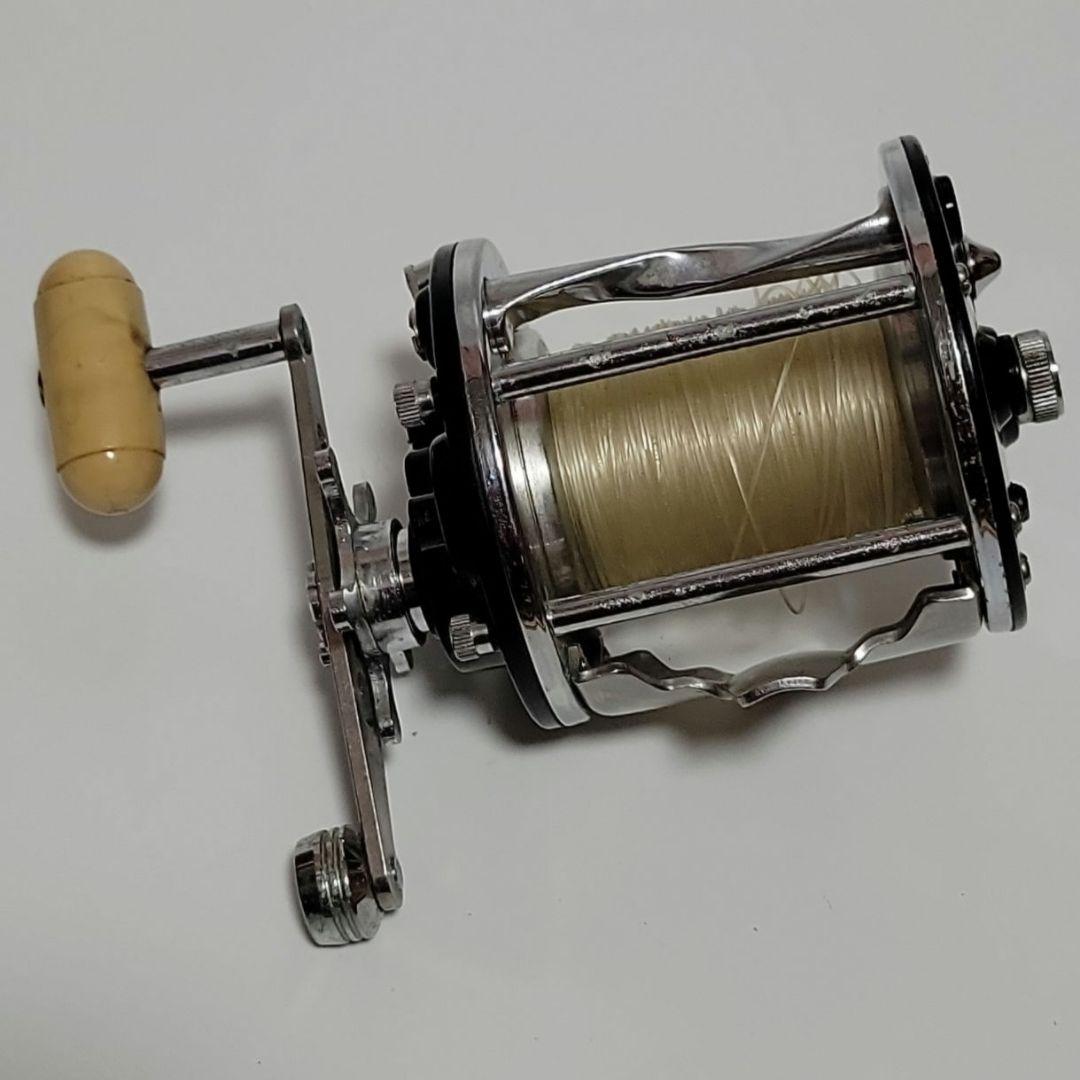 DAIWA (ダイワ) 両軸リール、スピニングリール ×3 〈4点セット〉