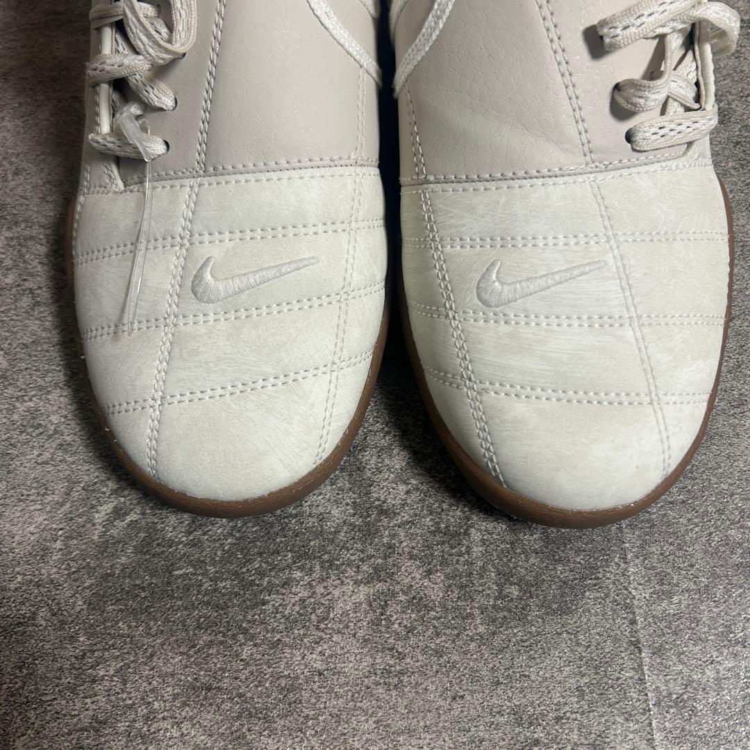未使用⭐︎NIKE ナイキ トータル90 ホワイト×ベージュ 27センチ