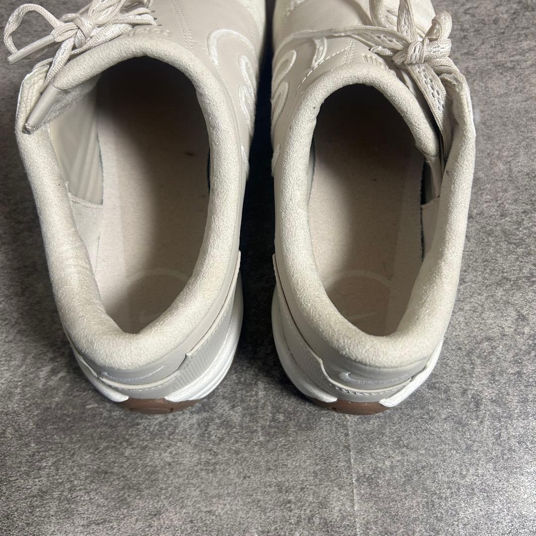 未使用⭐︎NIKE ナイキ トータル90 ホワイト×ベージュ 27センチ