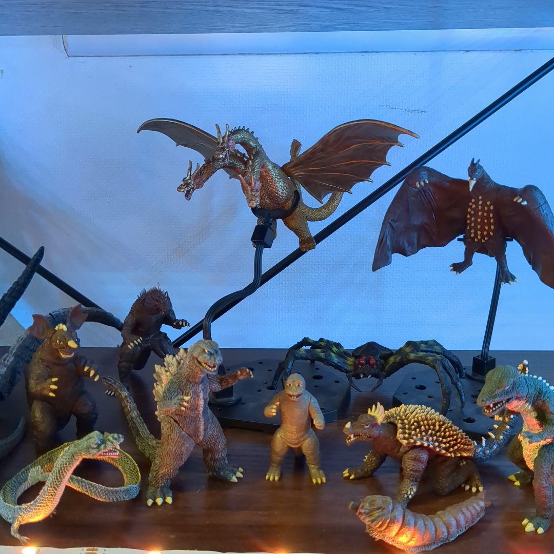 ゴジラフィギュア　怪獣総進撃セット