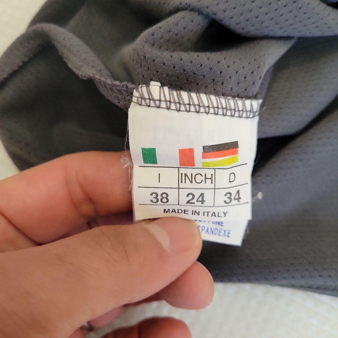 値下げしました‼️　FENDI　Tシャツ