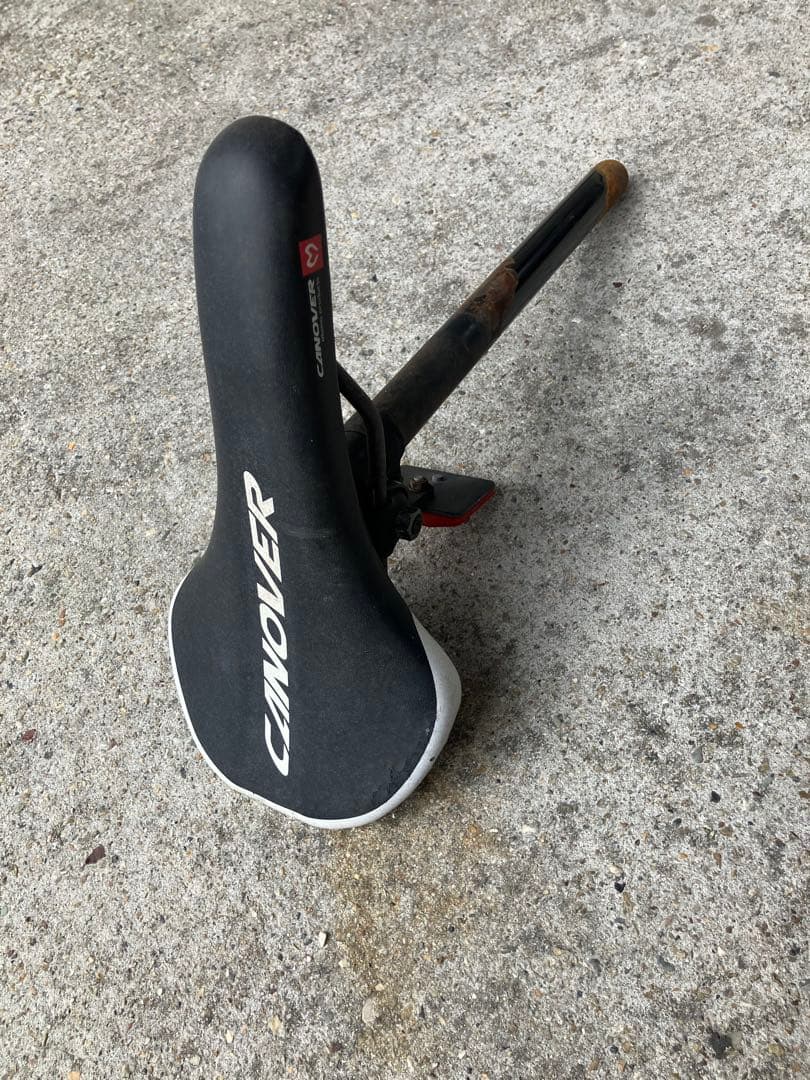 カノーバー自転車ホイール スプロケット付き フレンチバルブ サドル