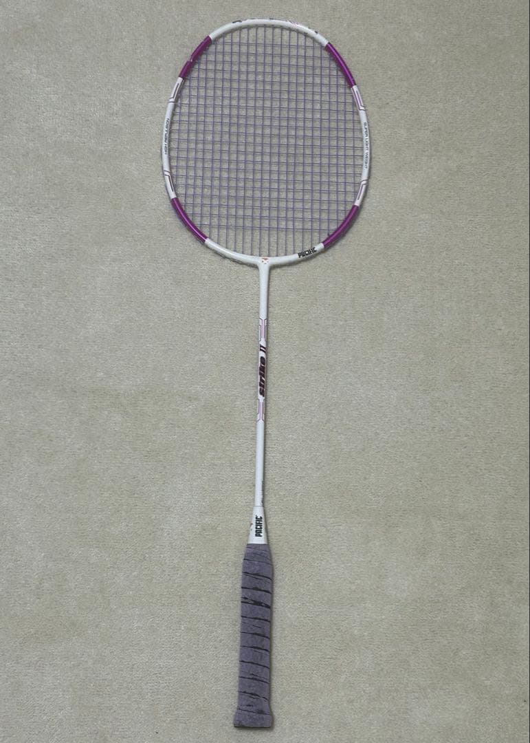 バドミントン　ラケット　YONEX ヨネックス　PACIFIC