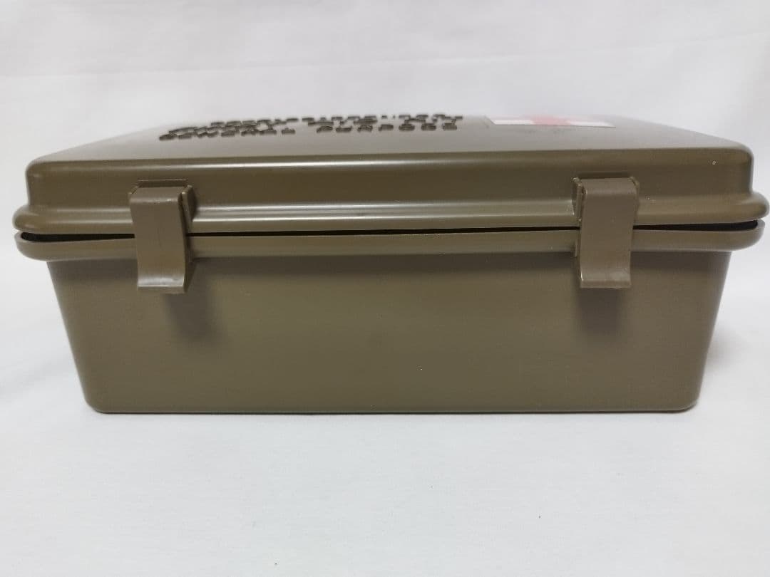 (5229)US．ファーストエイドキット米軍実物放出品　未使用