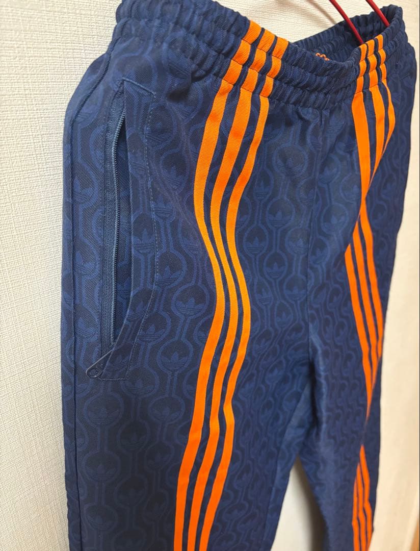 adidas originals トラックパンツ ネイビー×オレンジ 総柄 S