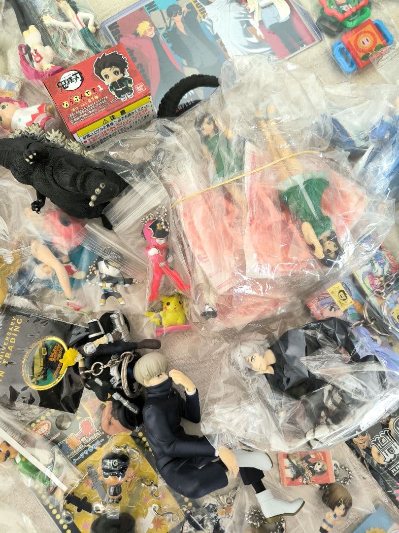 フィギュア キーホルダー クリアファイル まとめ セット 大量