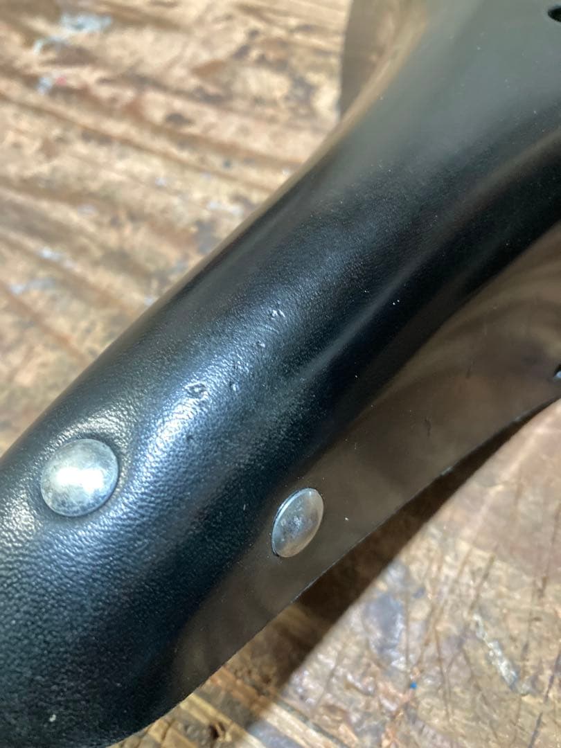送料無料 傷有 B品 サドル 革 黒 SURLY 自転車 MTB BROOKS
