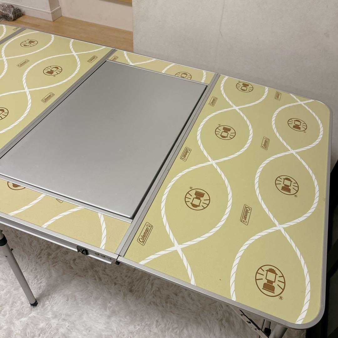 コールマン SLIM 4-FOLDING BBQ TABLE 四つ折りテーブル